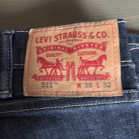 Levi's Men's 511 Mid Rise Slim Fit Jeans - Dark Wash - Picture 5 of 8